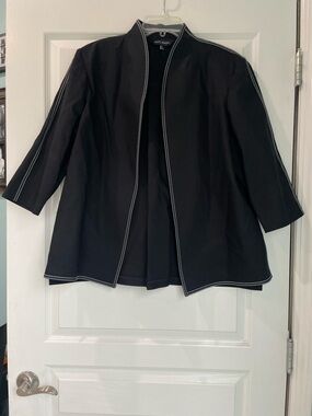 Ming Wang Black Open-Front Jacket with Contrast Stitching size Large